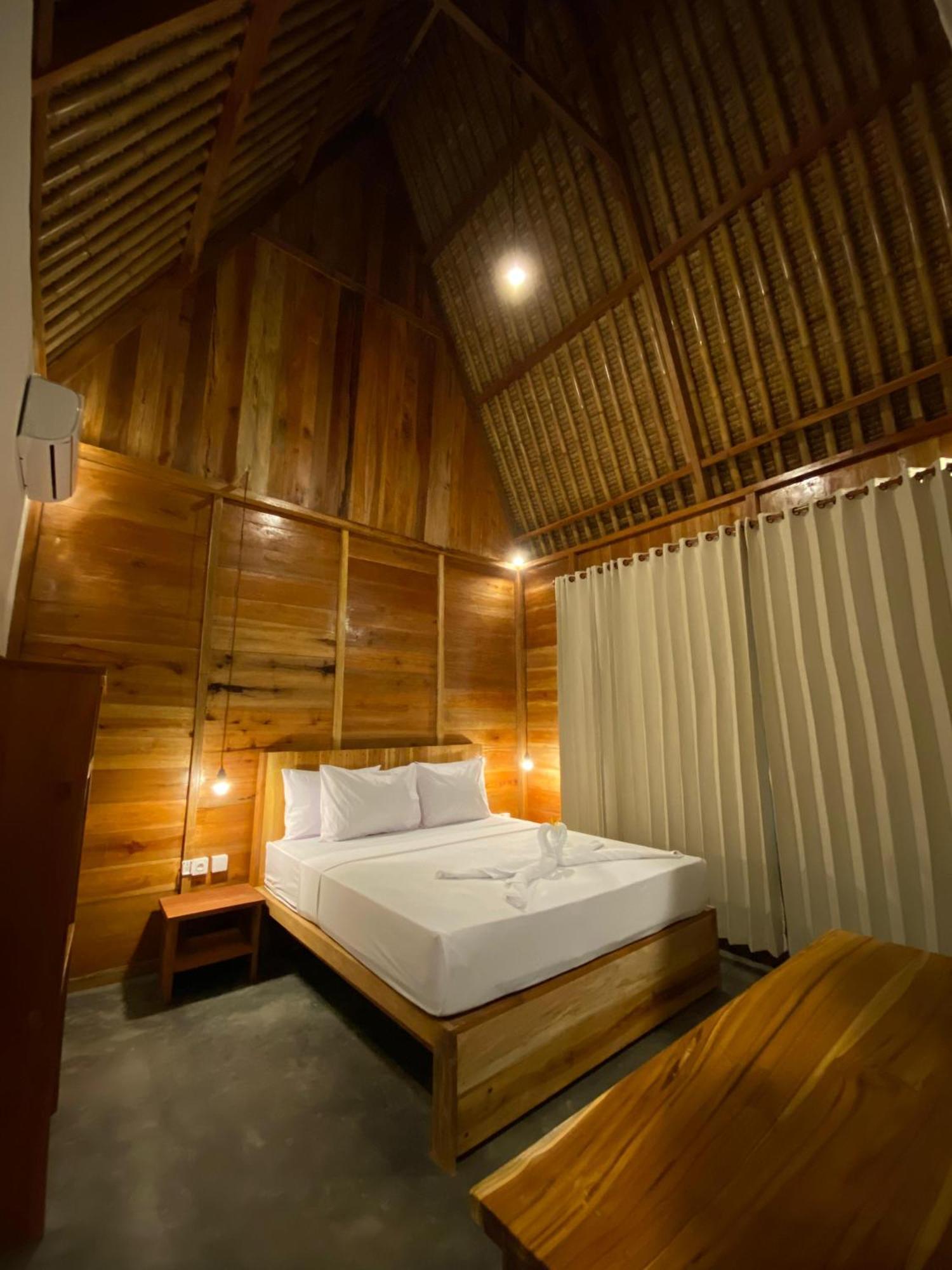 Sky Mountain Views Hotell Kuta  Eksteriør bilde
